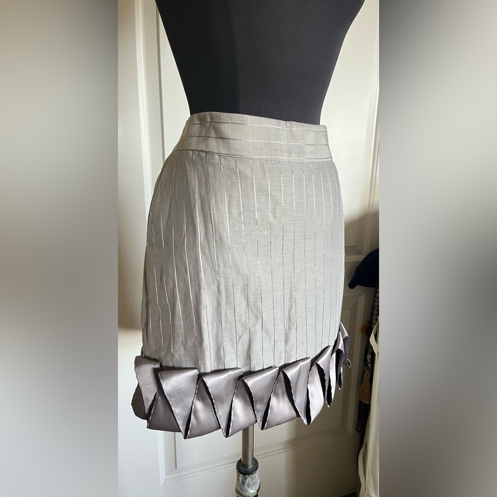 Vintage Emporio Armani Pinstripe Skirt Suit Set – Ruffle Trim IT 42/40 - Picture 8 of 11